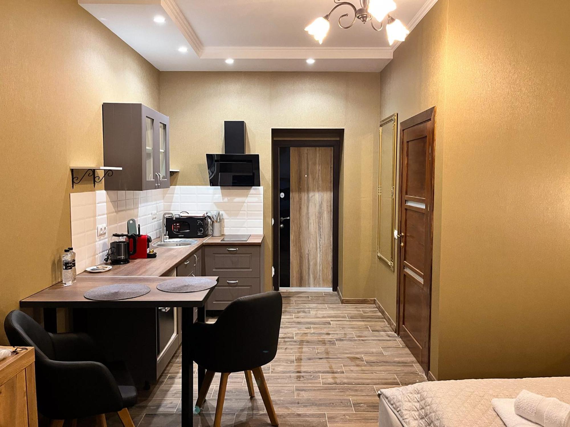Апарт-Отель "Галаговъ" Użhorod Zewnętrze zdjęcie